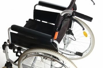 Rollstuhl mit Trommelbremse