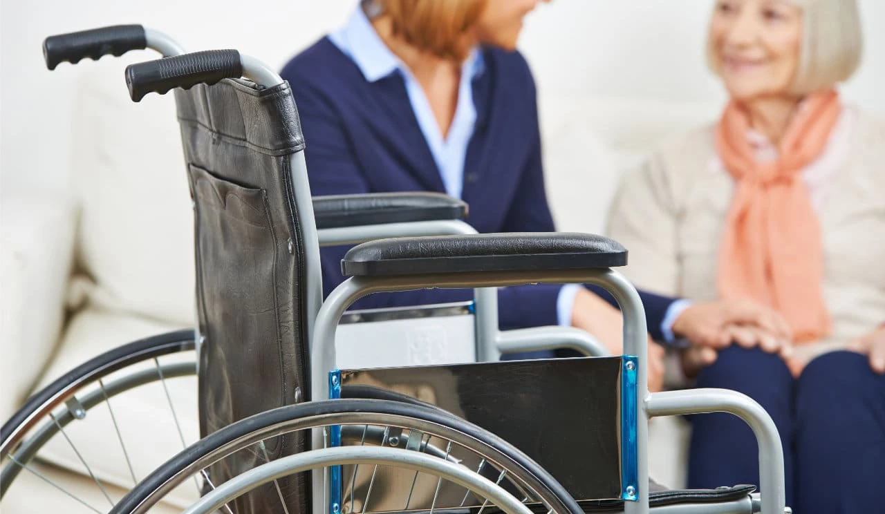 Senioren Rollstühle und Alltagshilfen